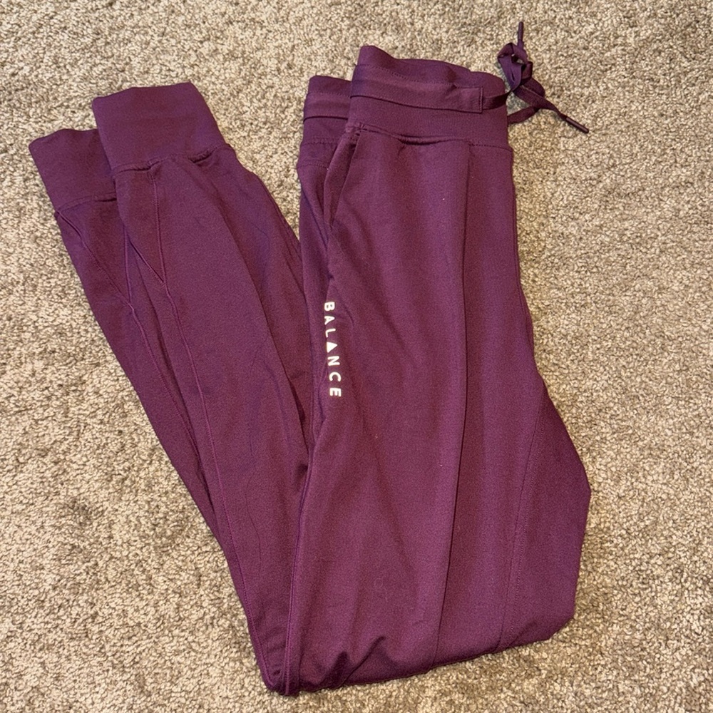 Balance athletica joggers
